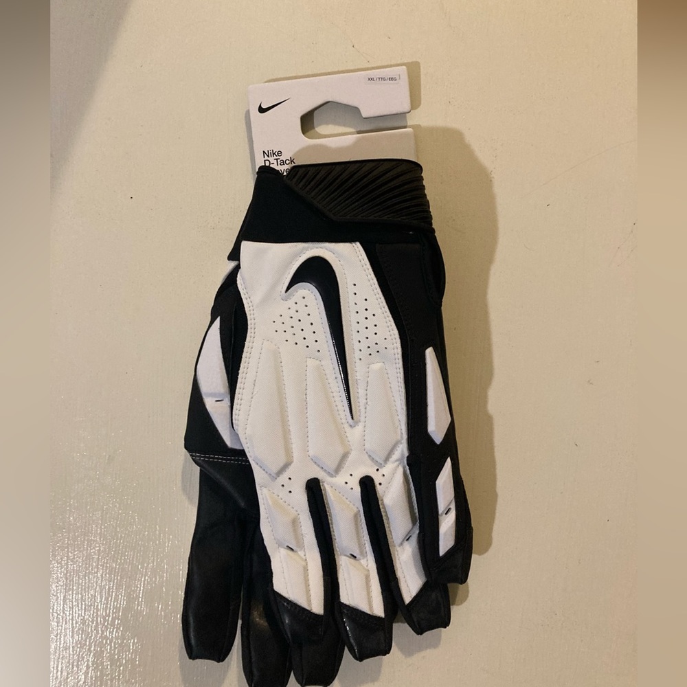 Nike D-Tack Lineman Padded Football Gloves Black White  Mens Size XXL